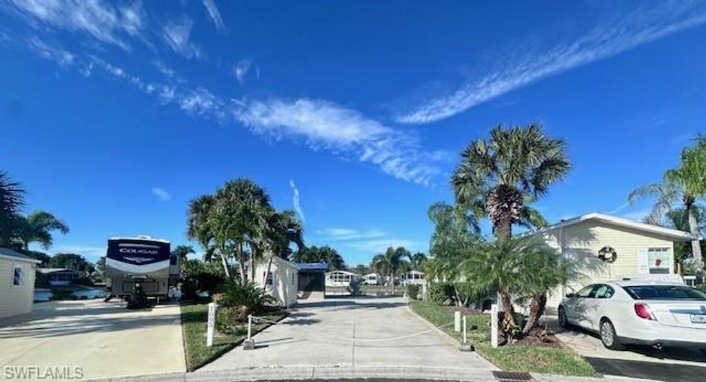 1099 Opal Lake PT, NAPLES, FL 34114 — photo 2