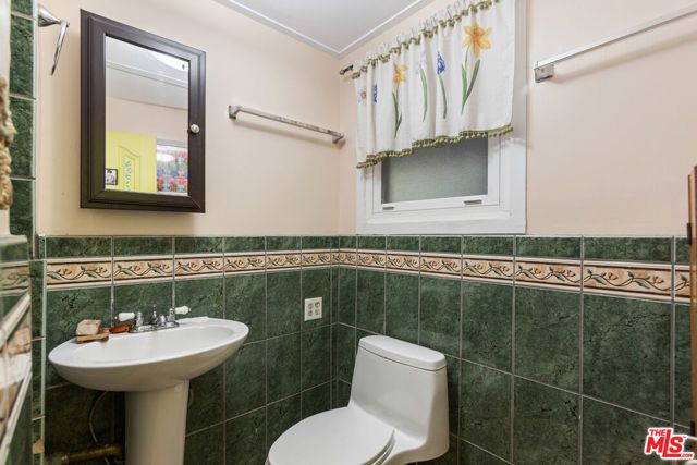 12205 Spring Trail, Sylmar (los Angeles), CA 91342