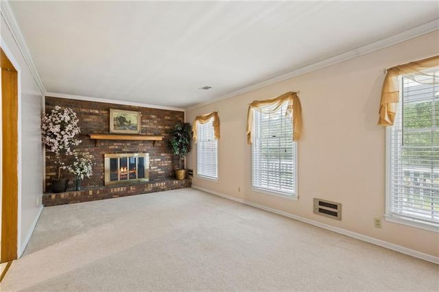 2761 Valleydale Drive NW, Conyers, GA 30012