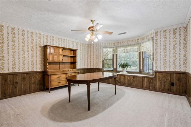 2761 Valleydale Drive NW, Conyers, GA 30012