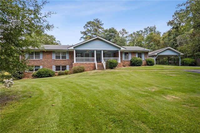 2761 Valleydale Drive NW, Conyers, GA 30012