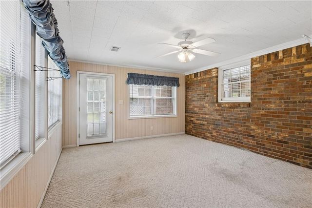 2761 Valleydale Drive NW, Conyers, GA 30012