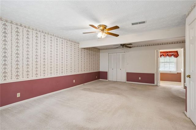2761 Valleydale Drive NW, Conyers, GA 30012