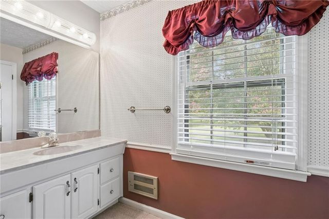 2761 Valleydale Drive NW, Conyers, GA 30012