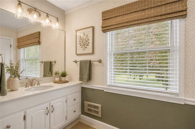 2761 Valleydale Drive NW, Conyers, GA 30012