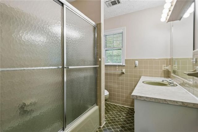 2761 Valleydale Drive NW, Conyers, GA 30012