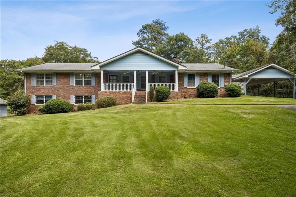 2761 Valleydale Drive NW, Conyers, GA 30012
