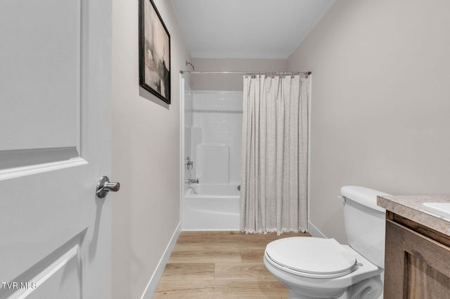 18424 Fortunes Way, Abingdon, VA 24210