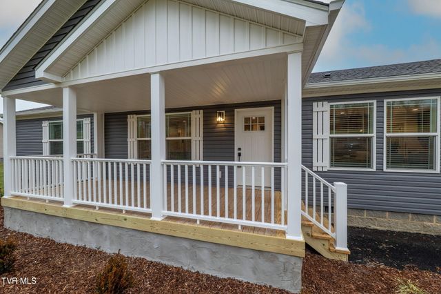 18424 Fortunes Way, Abingdon, VA 24210