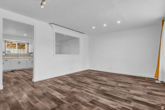 3052 S CORTNEY DR, West Valley City, UT 84120