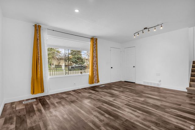 3052 S CORTNEY DR, West Valley City, UT 84120