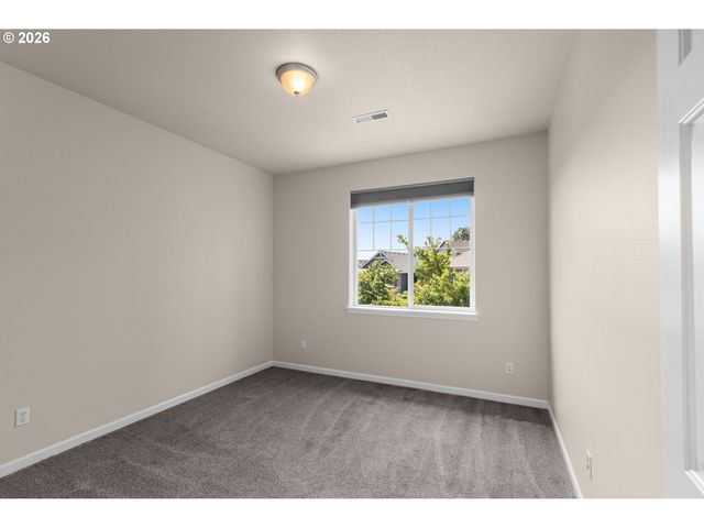 3731 WILD ROSE Loop, West Linn, OR 97068