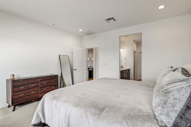 97 Mountaingem, Santa Fe, NM 87508
