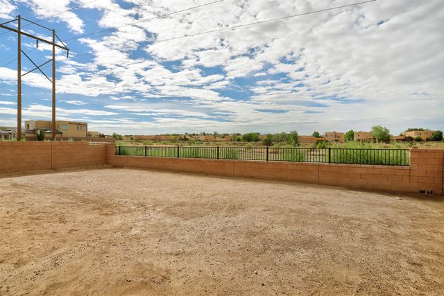 97 Mountaingem, Santa Fe, NM 87508