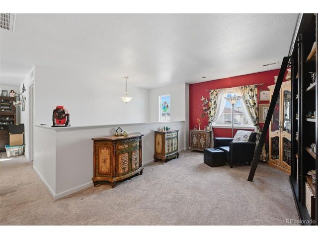 915 Mcmurdo Cir, Castle Rock, CO 80108