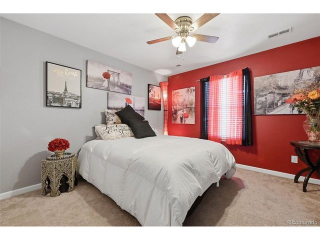 915 Mcmurdo Cir, Castle Rock, CO 80108