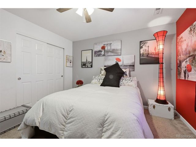 915 Mcmurdo Cir, Castle Rock, CO 80108