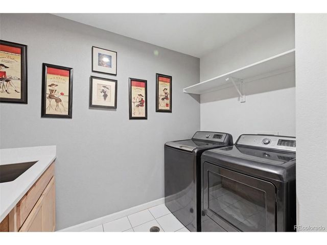 915 Mcmurdo Cir, Castle Rock, CO 80108