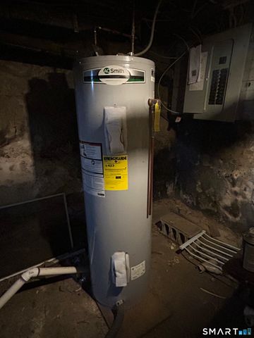 390 Park Avenue, Torrington, CT 06790