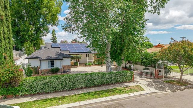 6454 Baird, Reseda, CA 91335