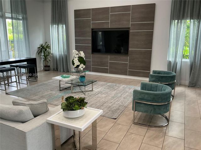 2678 SE 10th Street 2678, Homestead, FL 33035
