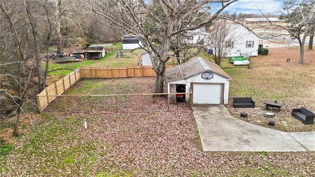 8725 S Quay RD, Suffolk, VA 23437