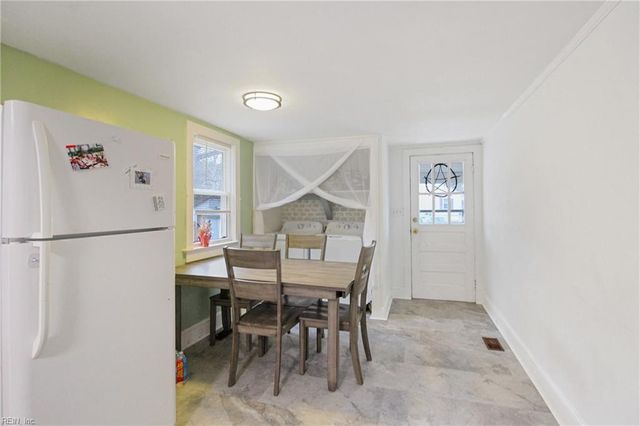 8725 S Quay RD, Suffolk, VA 23437