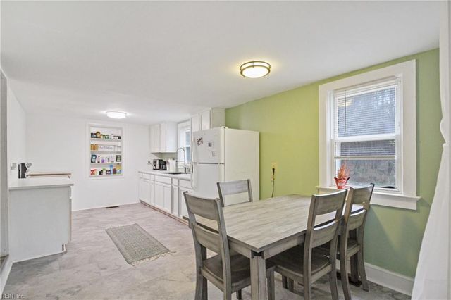 8725 S Quay RD, Suffolk, VA 23437