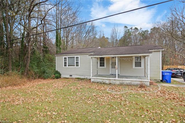 8725 S Quay RD, Suffolk, VA 23437