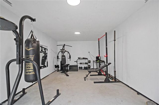 8725 S Quay RD, Suffolk, VA 23437