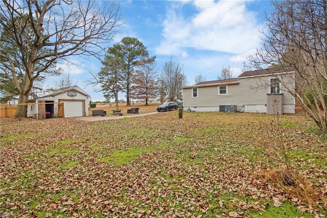 8725 S Quay RD, Suffolk, VA 23437