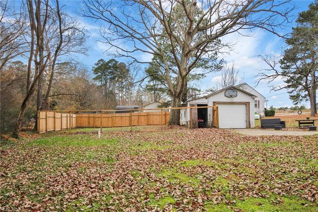 8725 S Quay RD, Suffolk, VA 23437