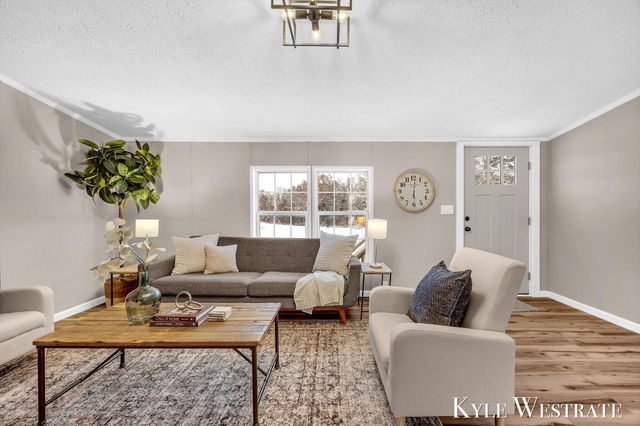 1019 Vining Road, Montcalm Twp, MI 48838