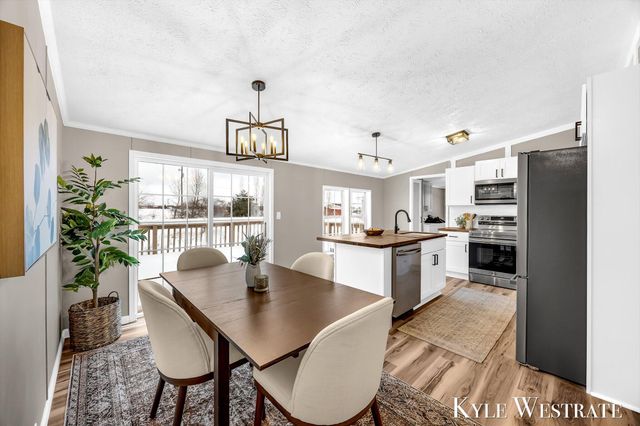 1019 Vining Road, Montcalm Twp, MI 48838