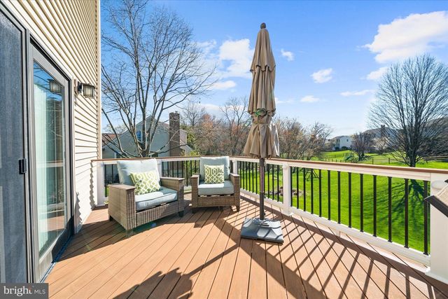 2 RUNNING BROOK LN, Newark, DE 19711