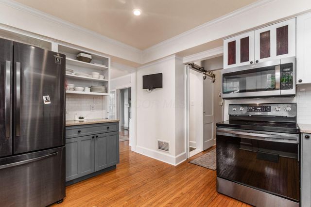 30 S Dawson Avenue, Columbus, OH 43209