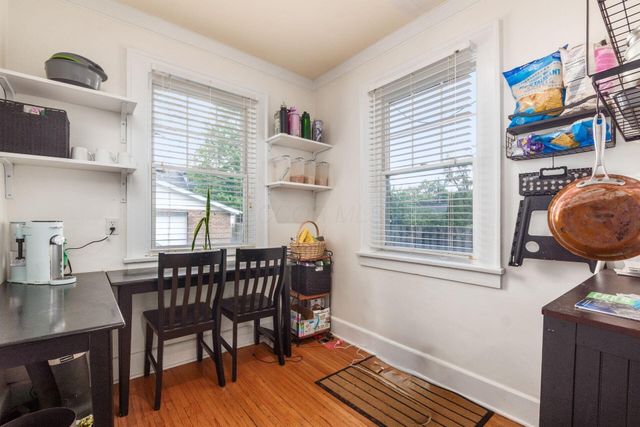 30 S Dawson Avenue, Columbus, OH 43209
