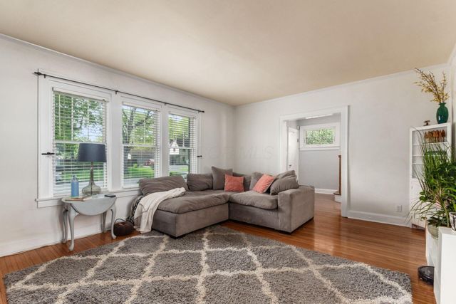 30 S Dawson Avenue, Columbus, OH 43209