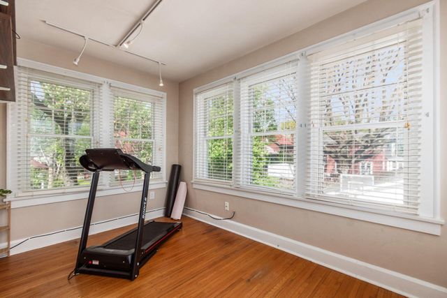 30 S Dawson Avenue, Columbus, OH 43209