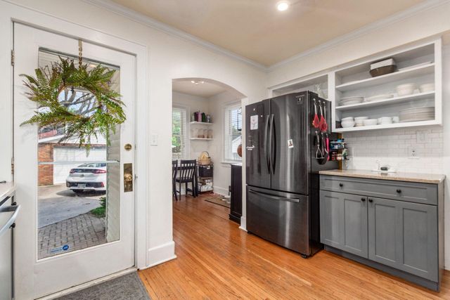 30 S Dawson Avenue, Columbus, OH 43209