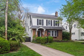 30 S Dawson Avenue, Columbus, OH 43209