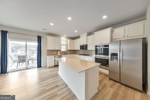 6705 Jumping Trout Drive, Dawsonville, GA 30534