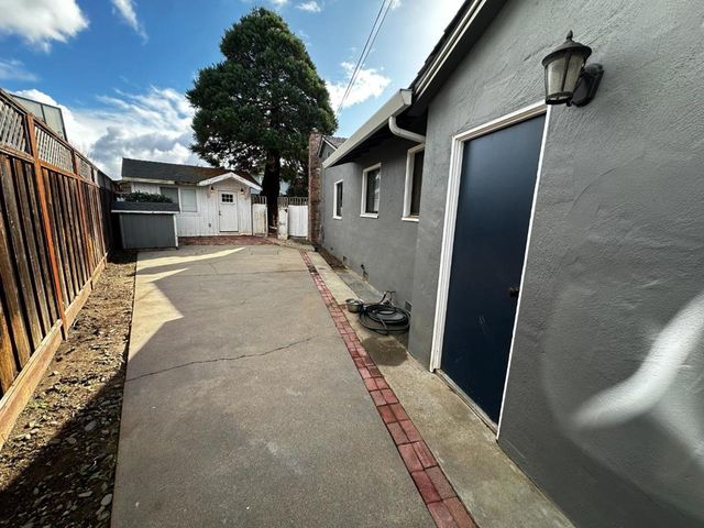 87 Beverly Drive, Watsonville, CA 95076