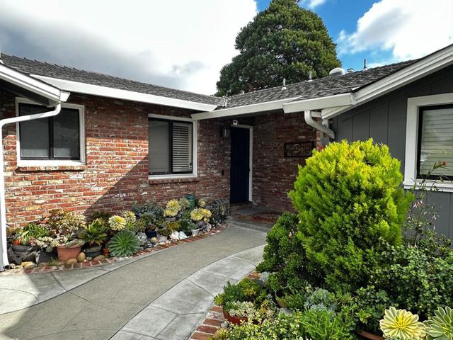 87 Beverly Drive, Watsonville, CA 95076