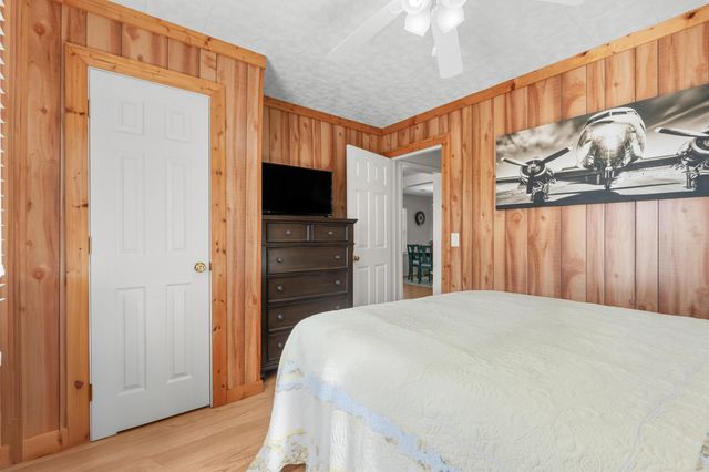 124 Pierce Avenue, Swainsboro, GA 30401