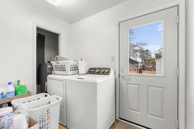 124 Pierce Avenue, Swainsboro, GA 30401