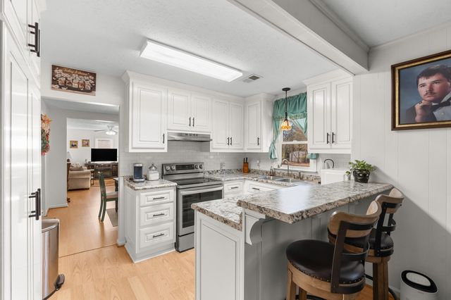 124 Pierce Avenue, Swainsboro, GA 30401