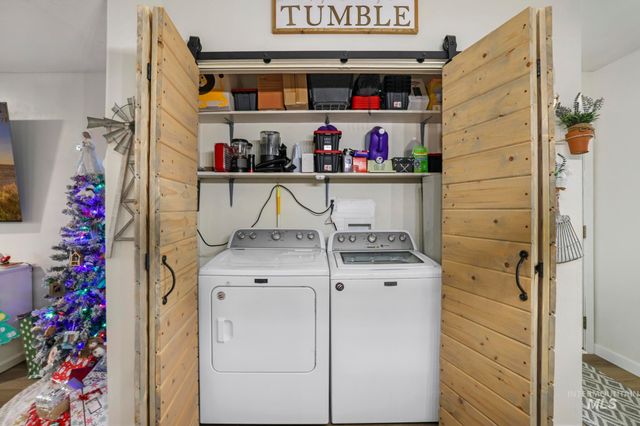 3083 Dickson Ave, Twin Falls, ID 83301