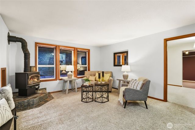 15121 Cedar Grove Road NE, Poulsbo, WA 98370