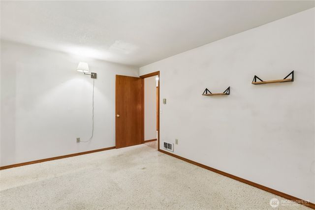 15121 Cedar Grove Road NE, Poulsbo, WA 98370